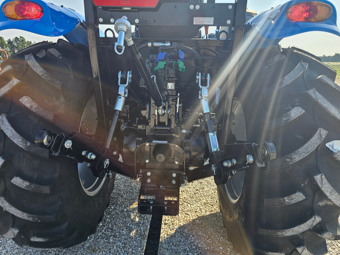 LS TRACTOR MT463 - 63HP, GEAR