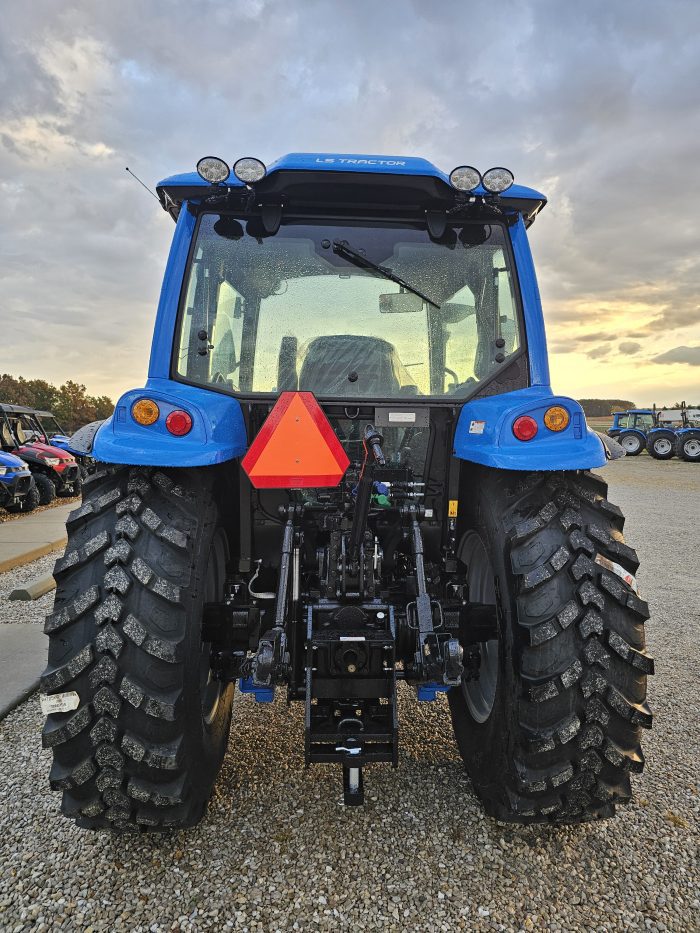 LS TRACTOR USA MT774CPS