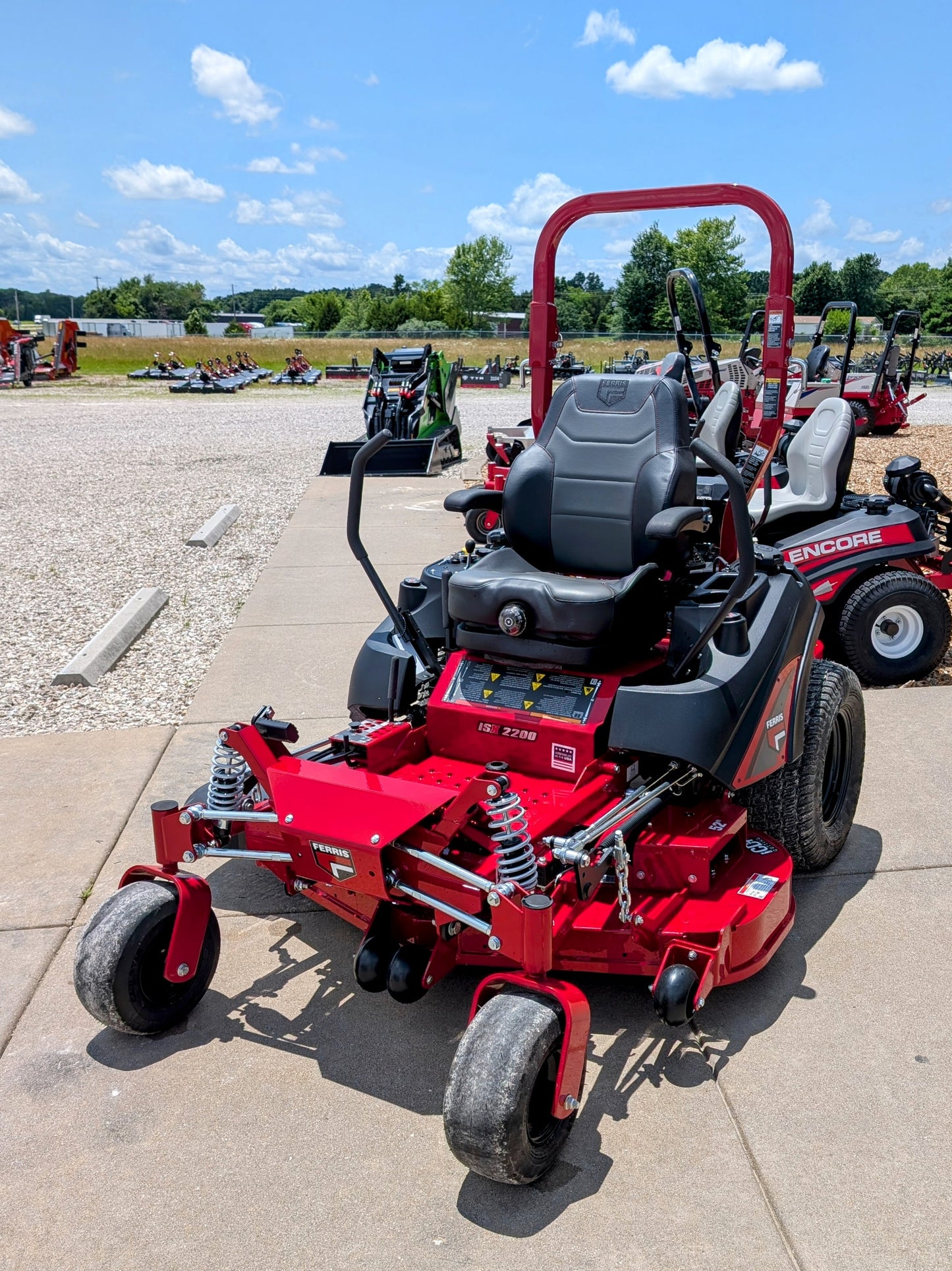 Ferris ISX™ 2200 Zero Turn Mower 52" Kawasaki 30.5HP - 5902159