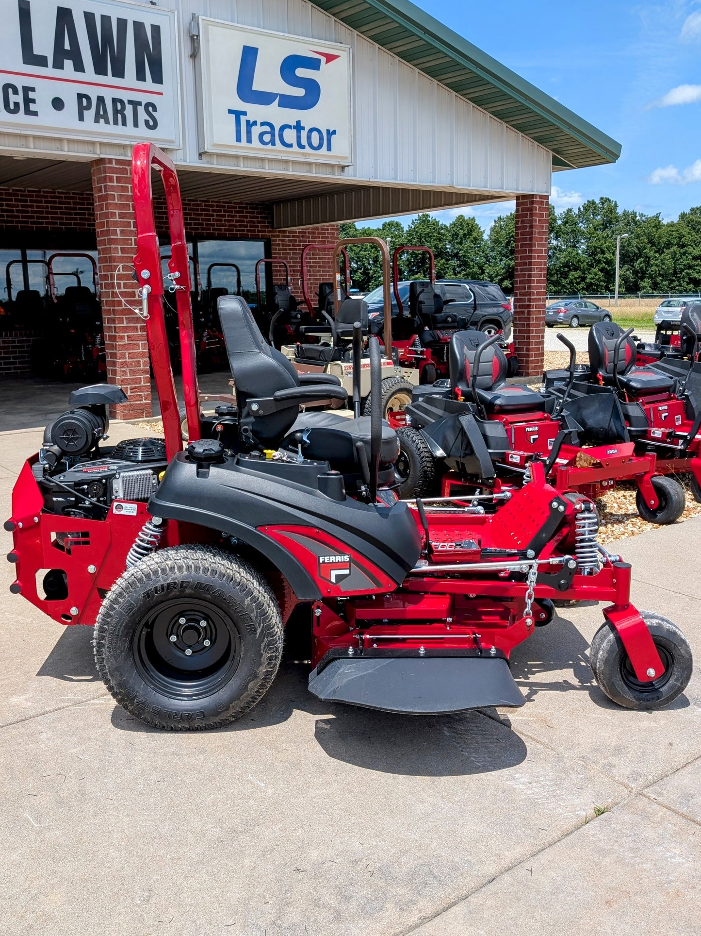 Ferris ISX™ 2200 Zero Turn Mower 52" Kawasaki 30.5HP - 5902159