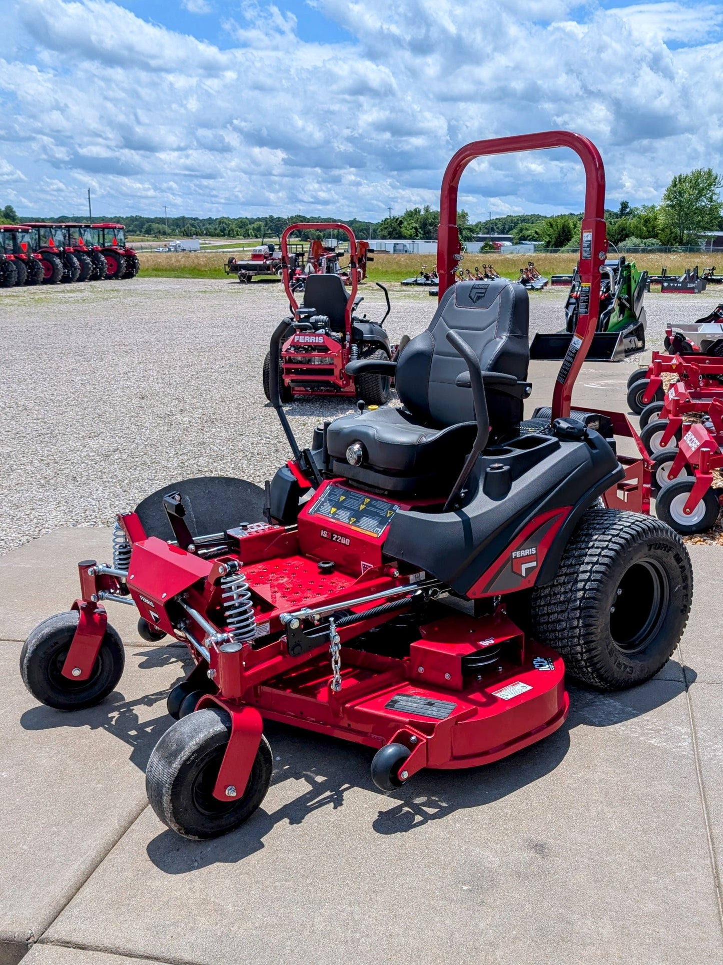 Ferris ISX™ 2200 Zero Turn Mowers 60" Kawasaki 26HP - 5902080