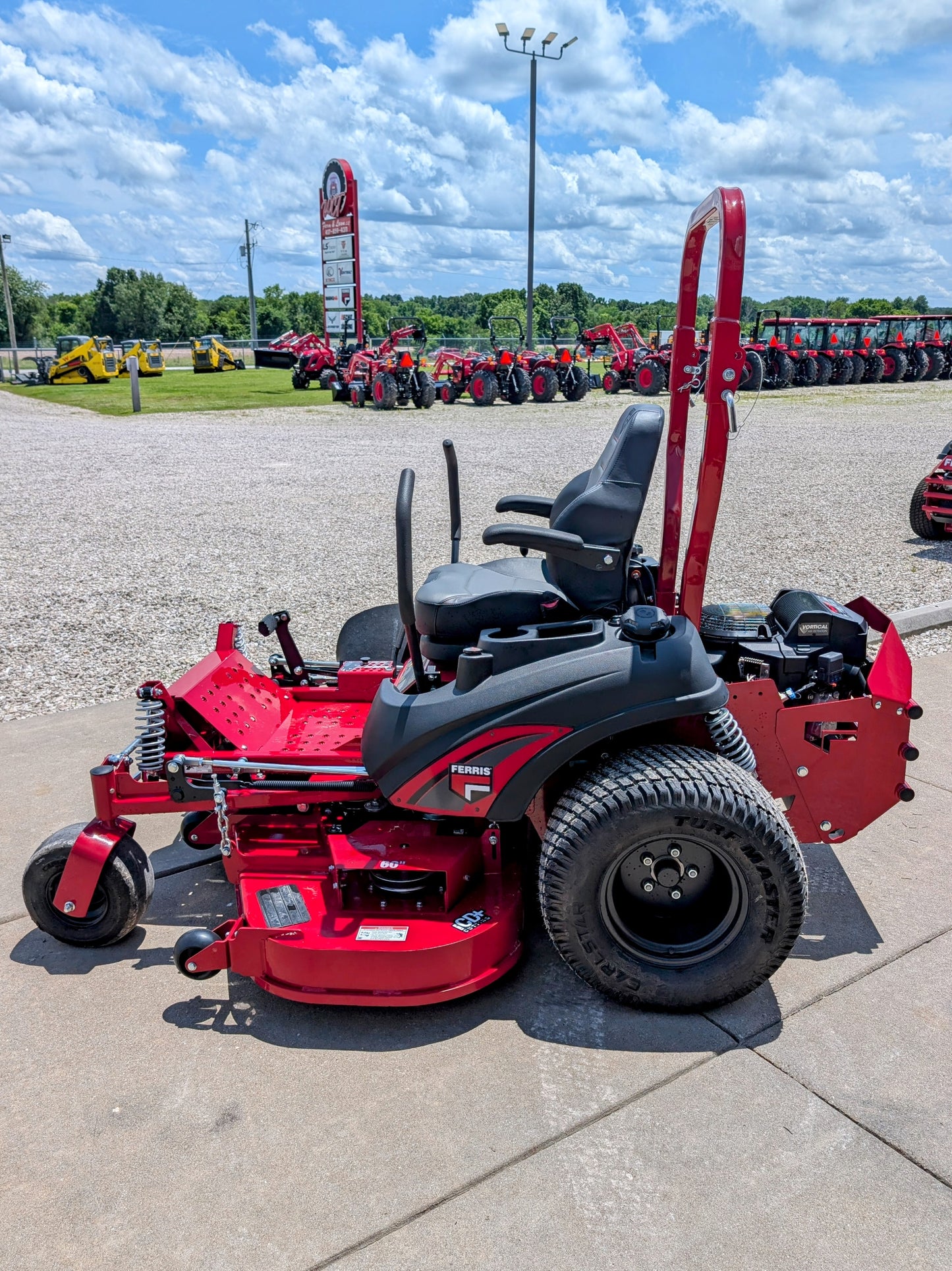 Ferris ISX™ 2200 Zero Turn Mowers 60" Kawasaki 26HP - 5902080