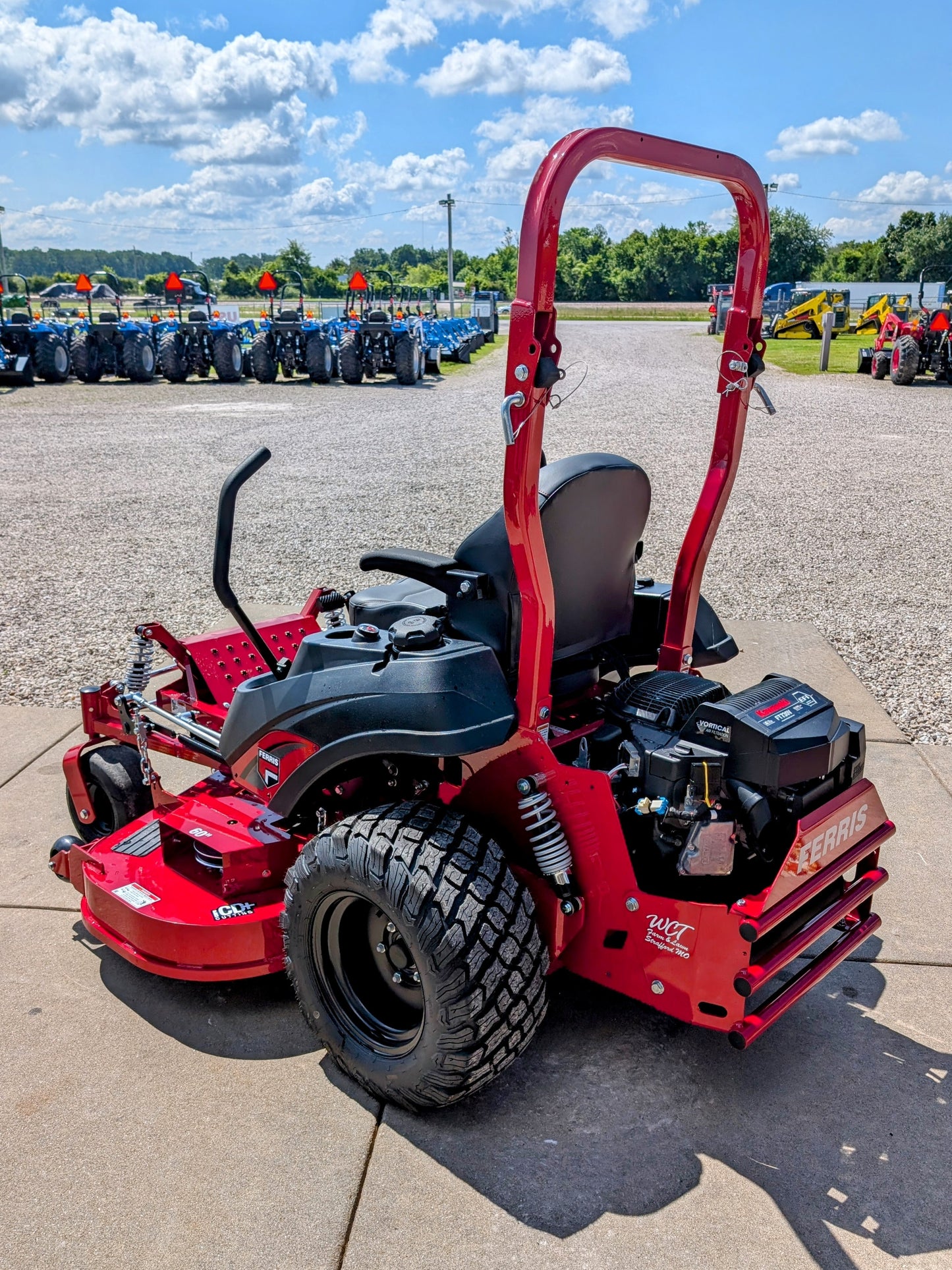 Ferris ISX™ 800 Zero Turn Mower 60" Kawasaki 26HP - 5902074