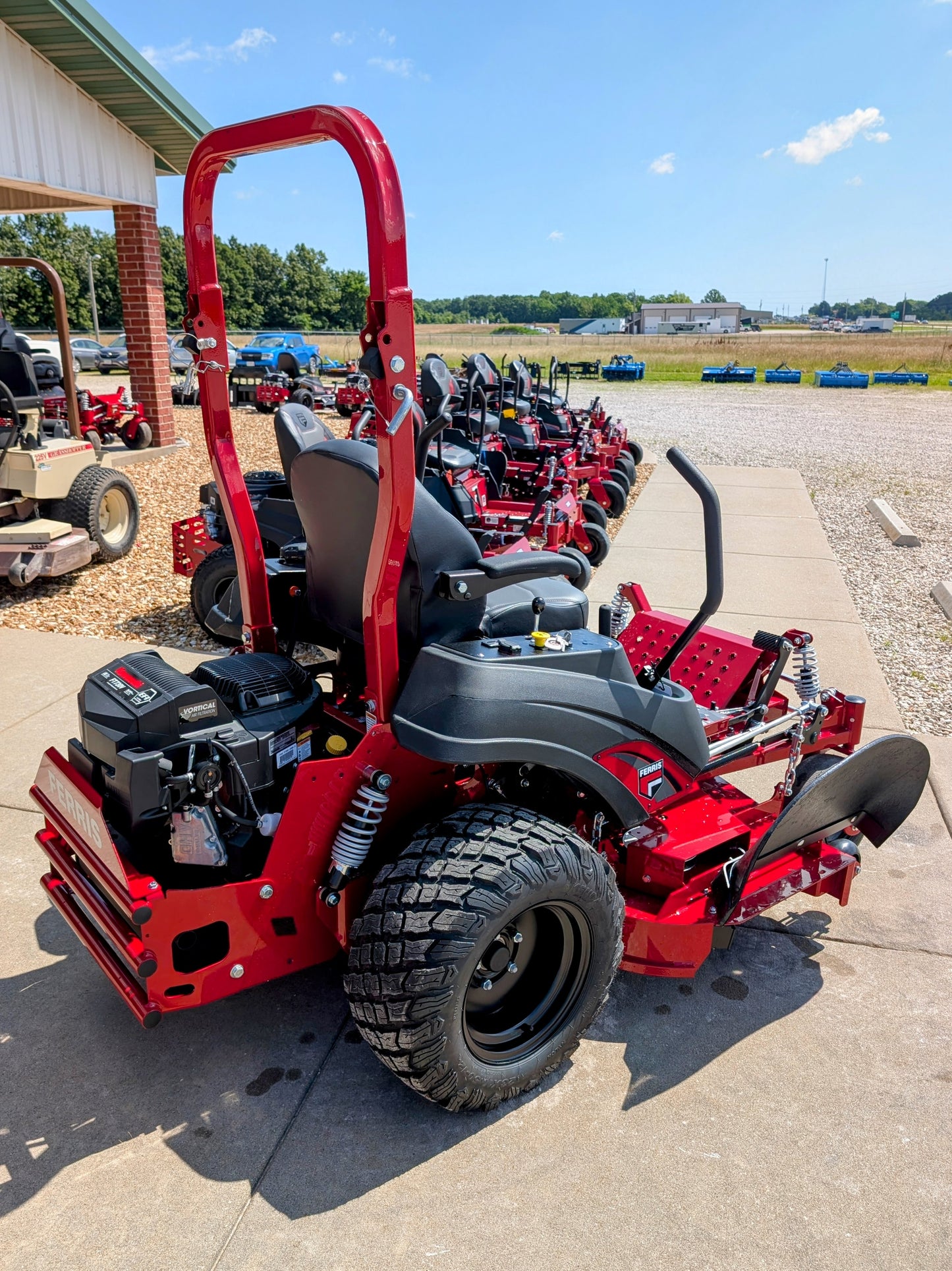 Ferris ISX™ 800 Zero Turn Mower 60" Kawasaki 26HP - 5902074