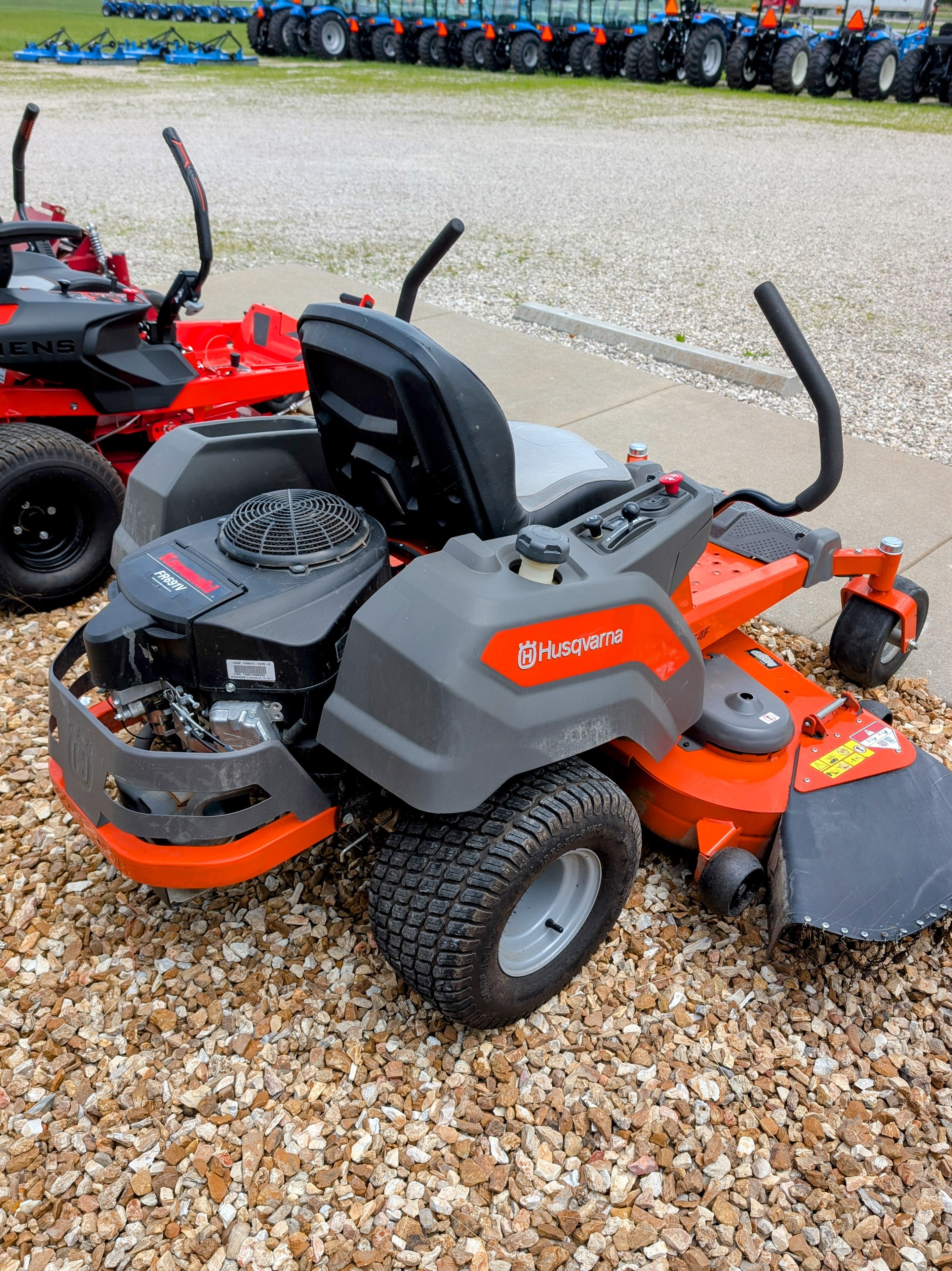 Riding Mower Husqvarna Z254f Mower Mower Cutting Husqvarna 42 In