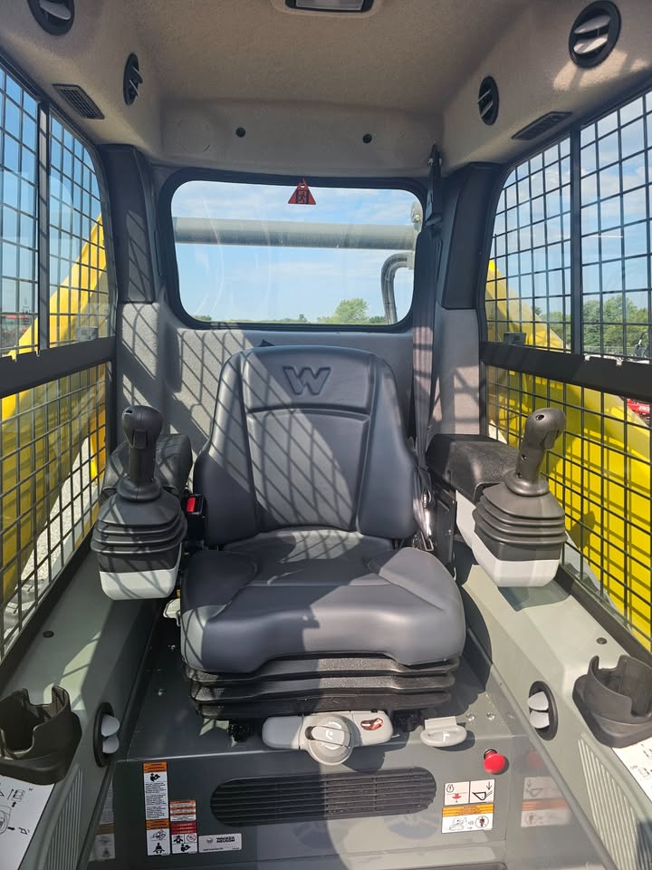 $63,900 WACKER NEUSON ST31 DELUXE CAB CASH PRICE $63,900 after REBATES