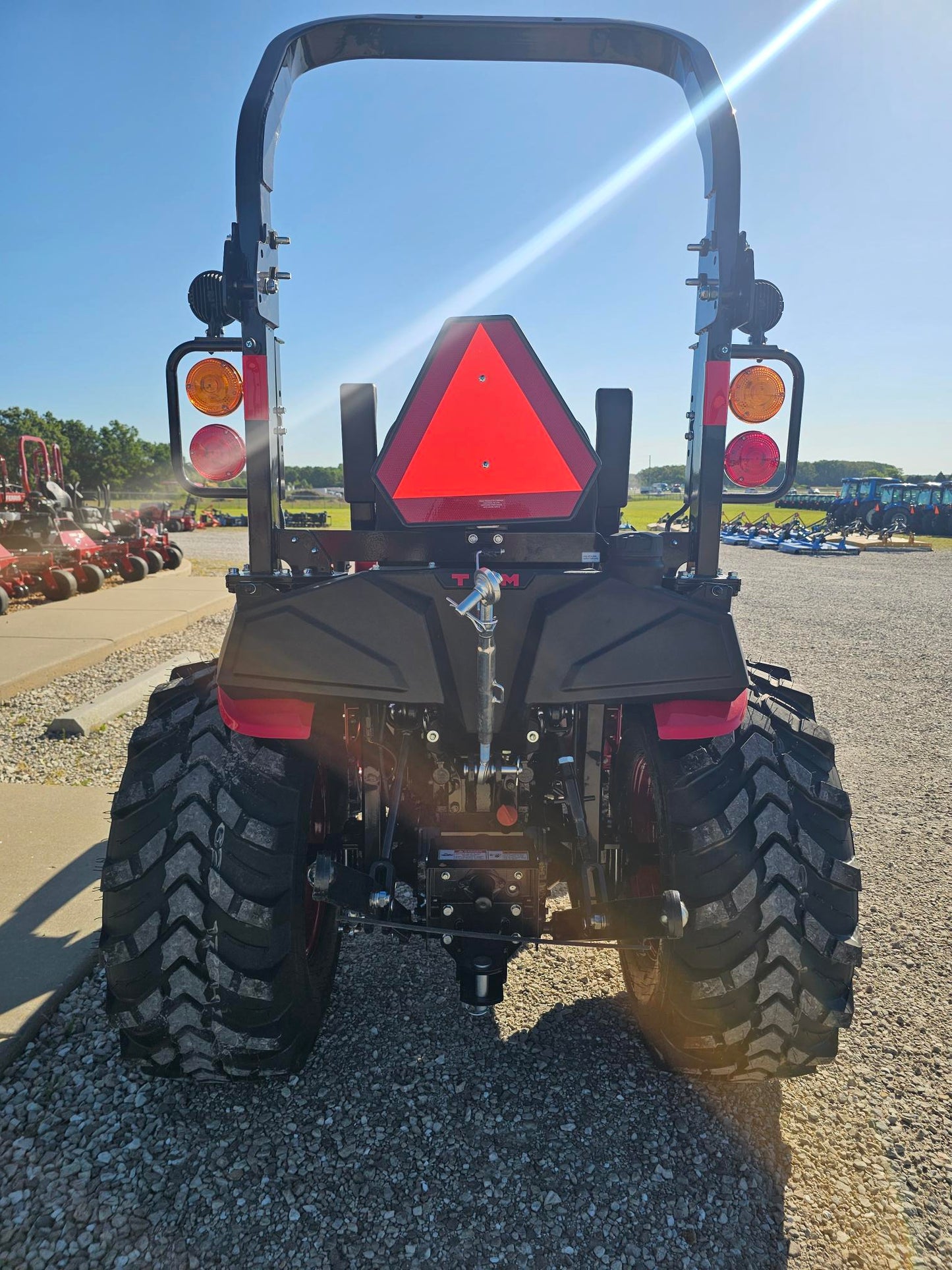 TYM T2025P, 24.7HP HST, 4WD, DIESEL TRACTOR