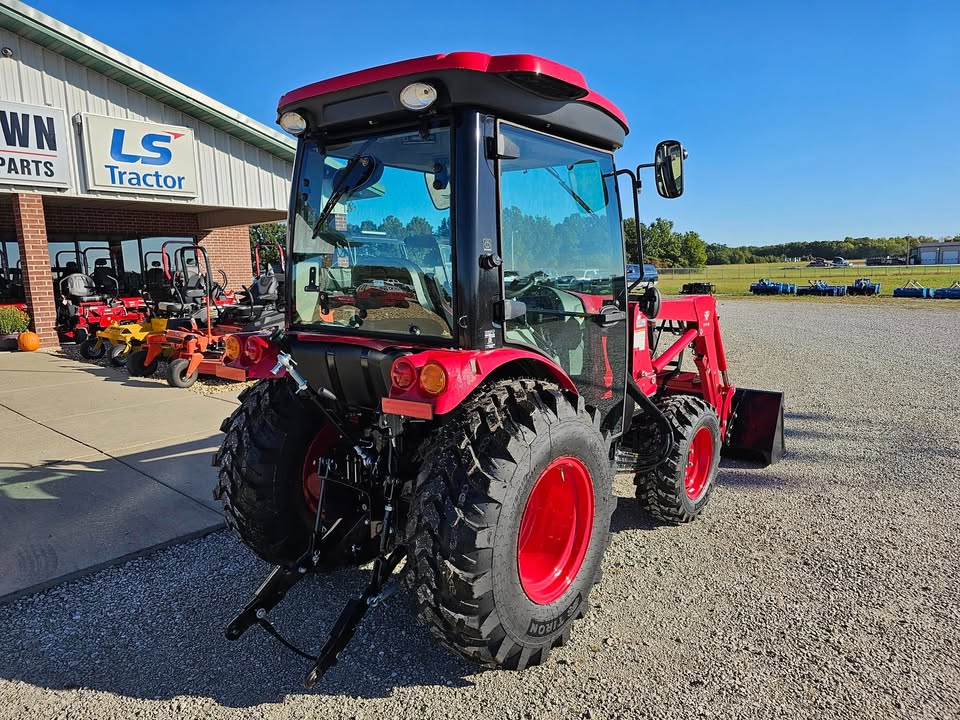 TYM T474HC CAB TRACTOR - 48.3HP, HST