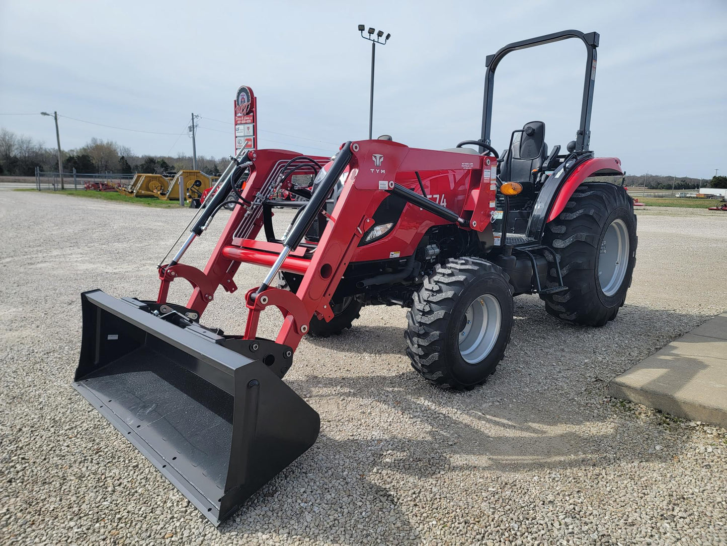 TYM T574 TRACTOR - 55HP, GEAR