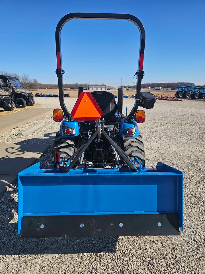 LS TRACTOR USED MT225S WITH 3RD FUNCTION!