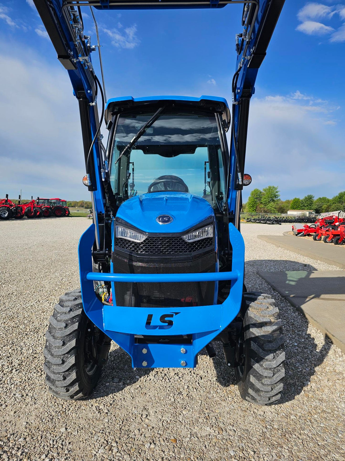 LS TRACTOR USA MT226HEC PLUS 0% X 96 MONTHS!
