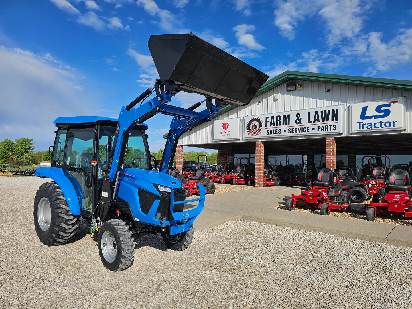 LS TRACTOR USA MT226HEC PLUS 0% X 96 MONTHS!