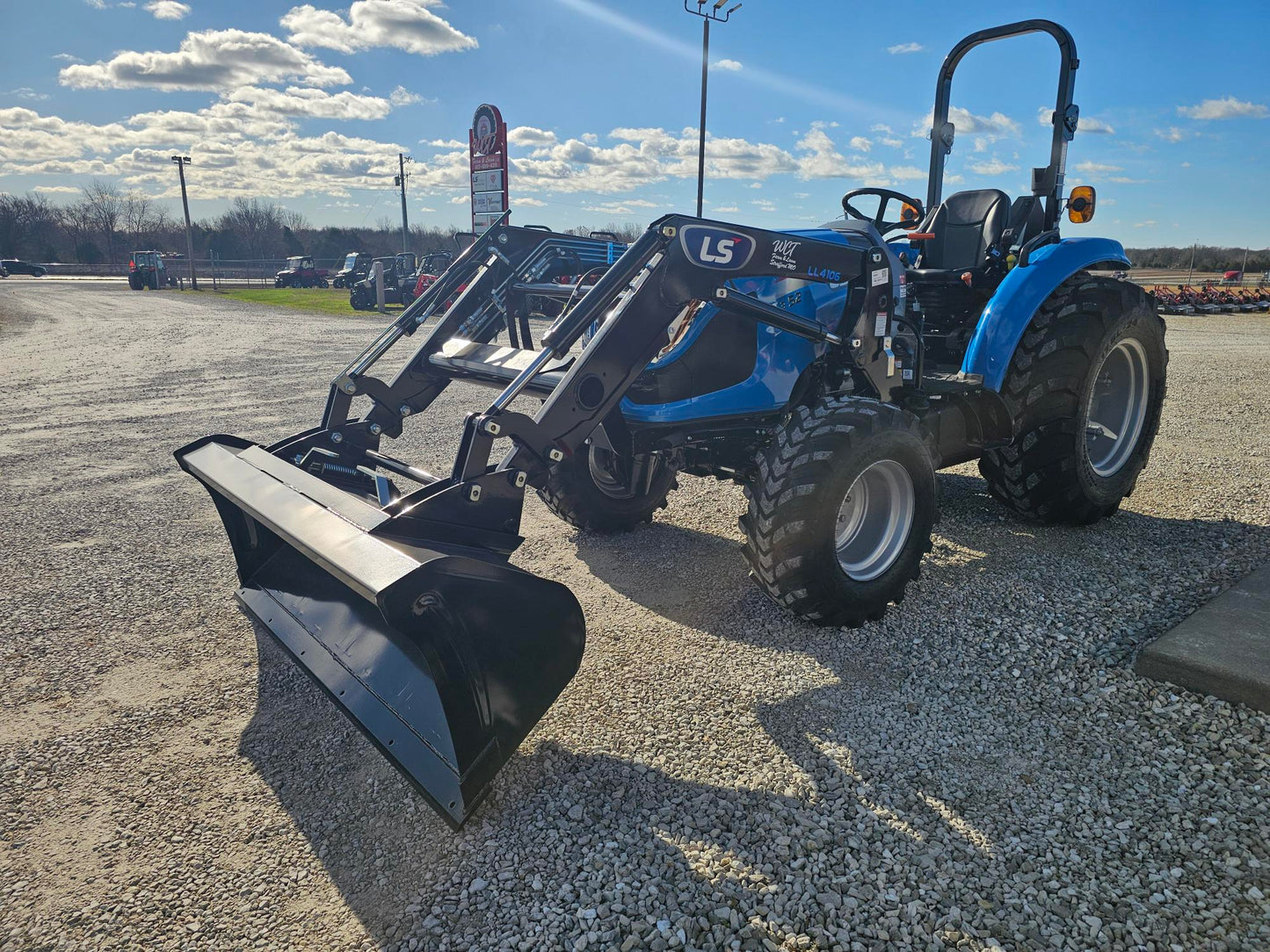 LS Tractor MT352PCT, 52HP, POWER CLUTCH